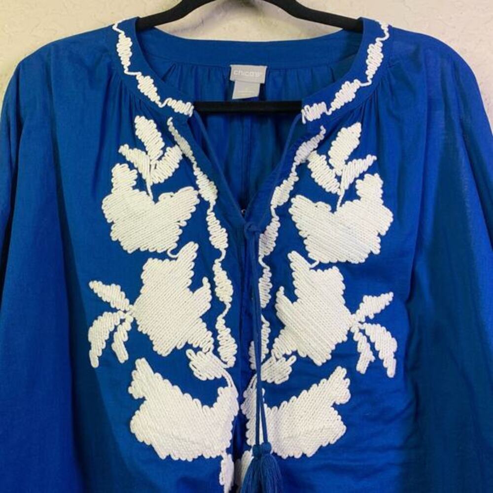 CHICO'S Blouse Embroidered Three-Quarter Sleeve Tassel Tie Neck Peasant Boho Top - Picture 4 of 11